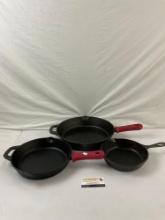 lot of 3 well seasoned cast iron pans 8"Lodge & 10,12" Tramontina with hot handle pads