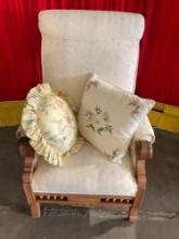 Antique Eastlake spoon carved maple parlor chair with floral upholstery, good cond