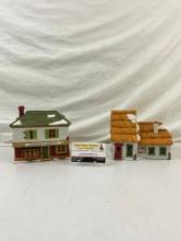 2 pcs Vintage The Heritage Village Collection Ceramic Figurines. Dickens' Village Series. See pics.