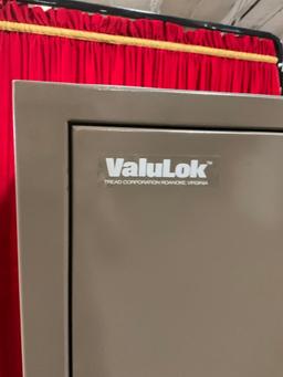 Valulok Tread Corp 5ft Metal Key Locking Safe/ Locker in gray - See pics - No key