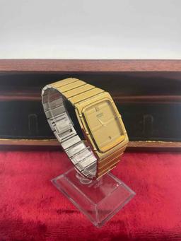 Seiko gold tone unisex wristwatch in good cond model 511388