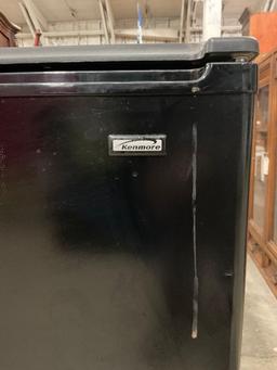 Small Kenmore Standing Refrigerator Model No. 564.9149510. Black. Tested, Working. See pics.