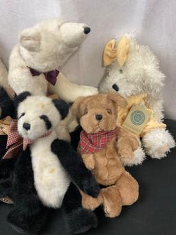 7 Vintage Boyds Bears, Moose, 2x Polar Bears, Panda, Winnie Wuzzwhite, Buford B Beezly