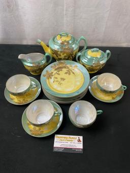 Vintage Japanese Lusterware, Pale green and bright yellow w/ gilt details on the front, 16 pcs