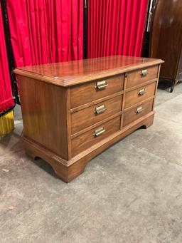 Vintage Lane Cedar Lined Wooden Love Chest. Measures 43" x 22.5" See pics.