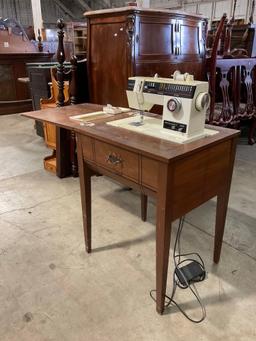 Vintage Singer 6234 Sewing Machine Folding Table w/ Foot Pedal & Instruction Manual. See pics.