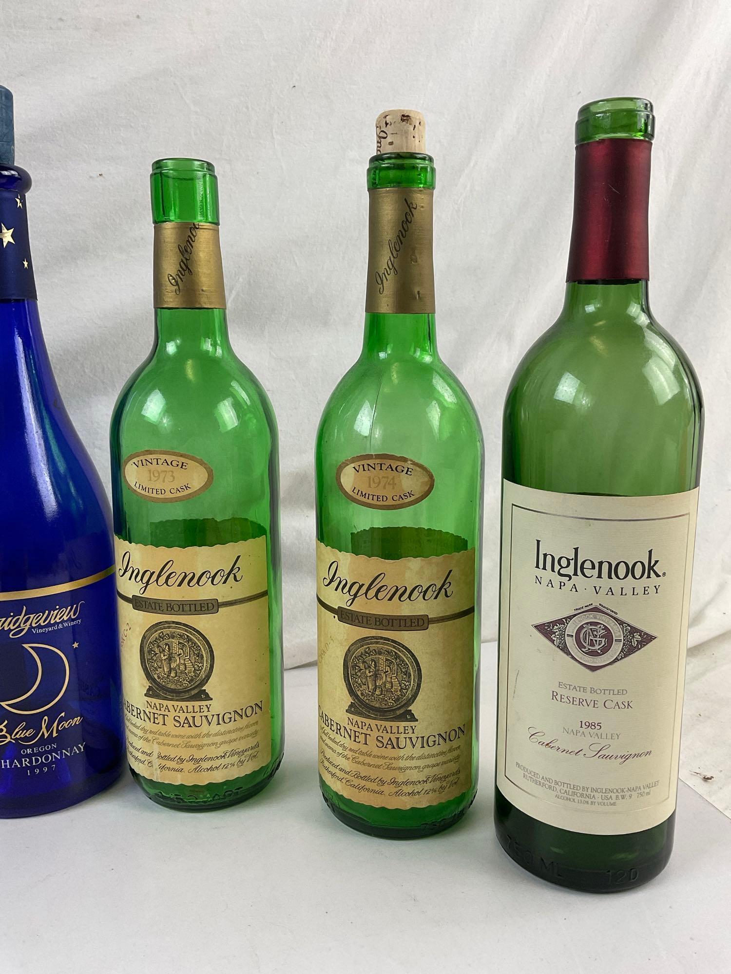 9 pcs Vintage Wine Bottle Collection. Inglenook Limited Cask Wines. Peconic Bay. See pics.