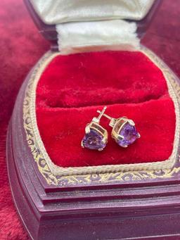 14k diamond heart shaped purple gemstone stud earrings with backings
