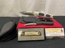 4x Modern Smith and Wesson Knives, 2x SW990, Cuttin Horse CH004, S&W Scrimshaw Cabin scene 313