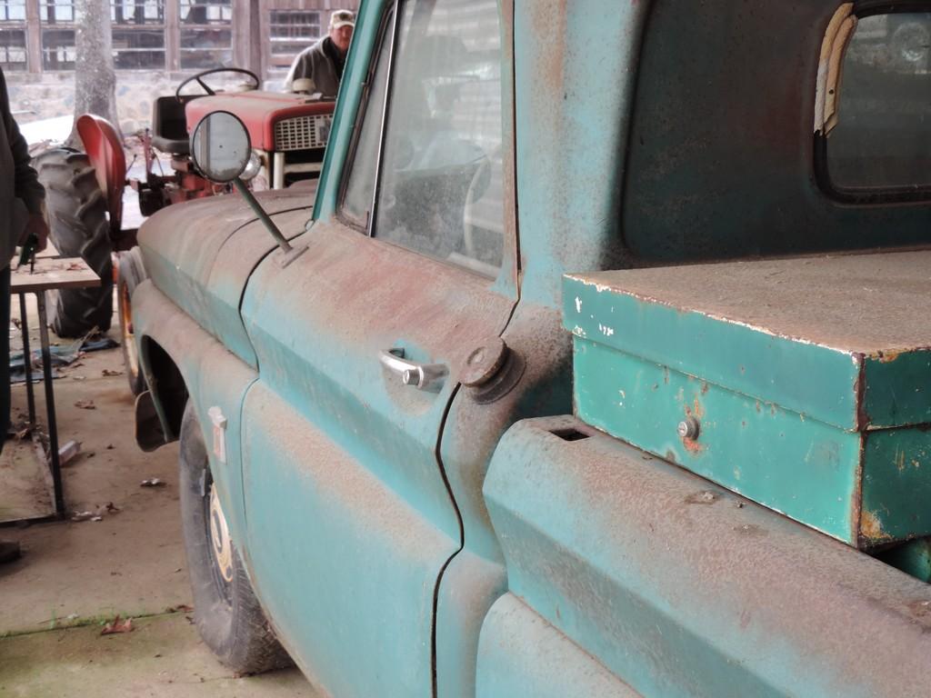 1964 Chevrolet Long Bed Pick Up Truck