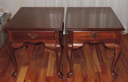 Lot Of 2 Mahogany Broyhill End Tables