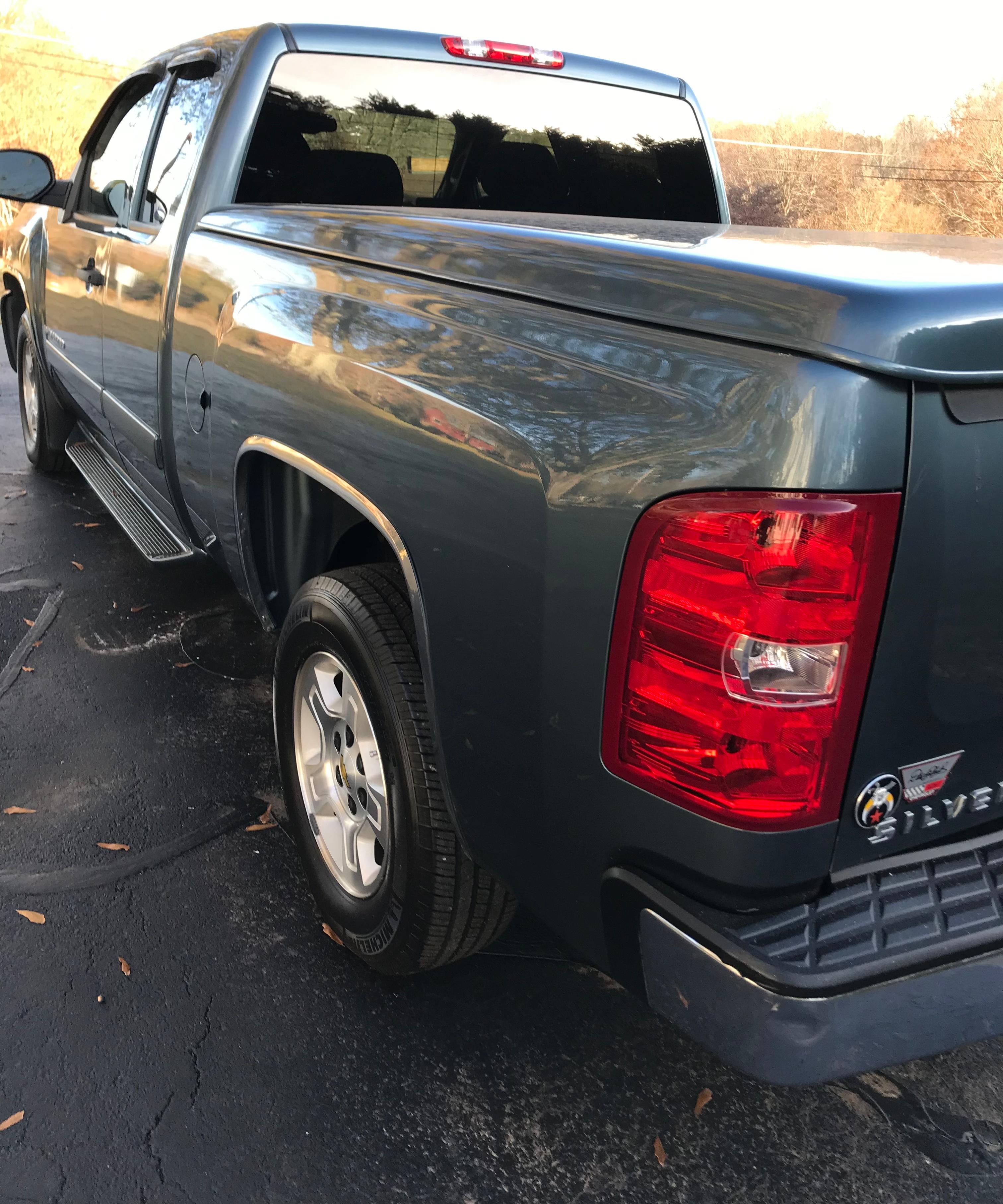 2007 Chevrolet Silverado Truck