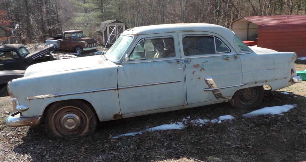 1954 Ford CustomLine 4 Door