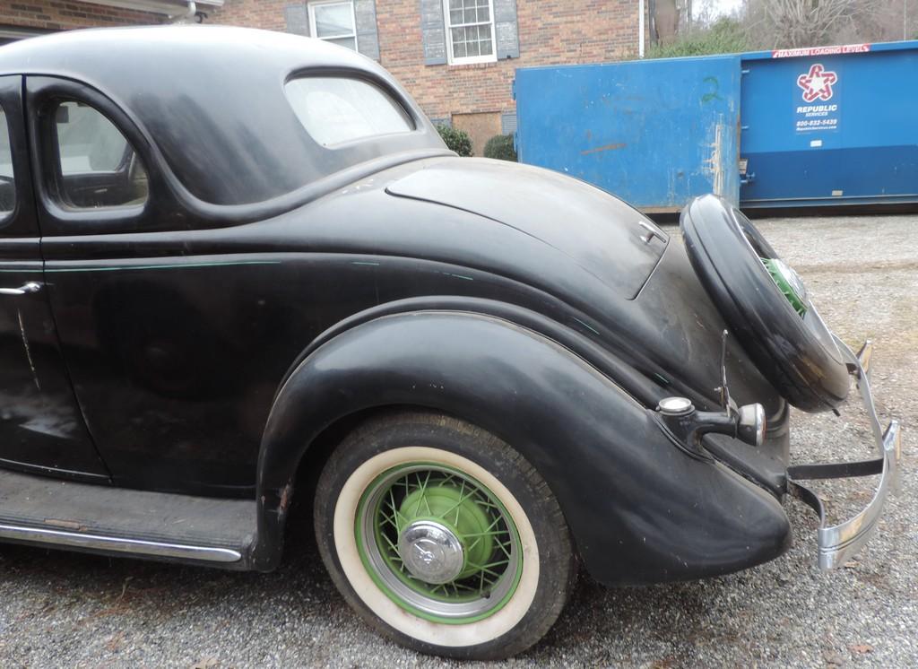 1935 Ford Coupe