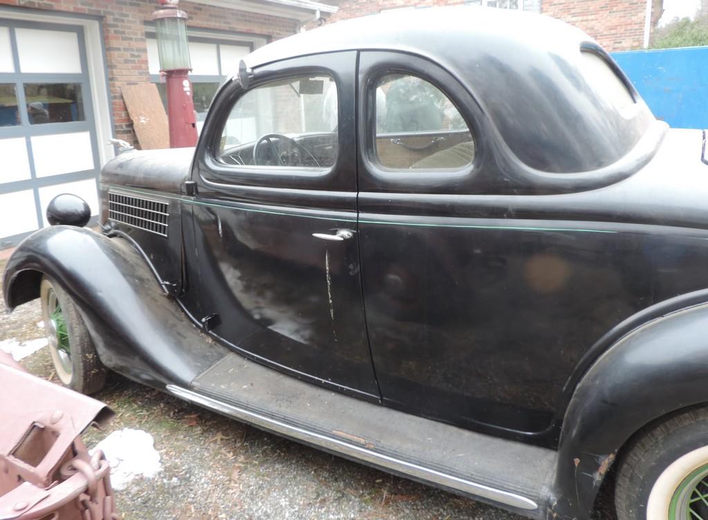 1935 Ford Coupe