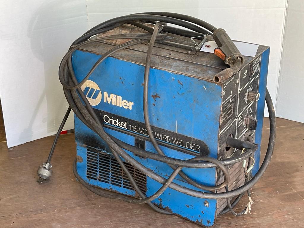 Miller Cricket 115 Volt Wire Welder