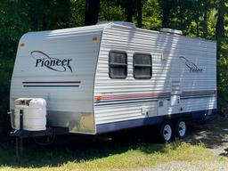 Pioneer Fleetwood Rv 18T6