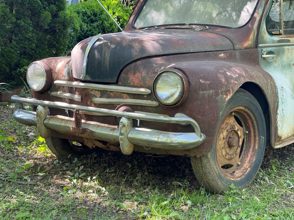 1960 4 Door Renault 4CV