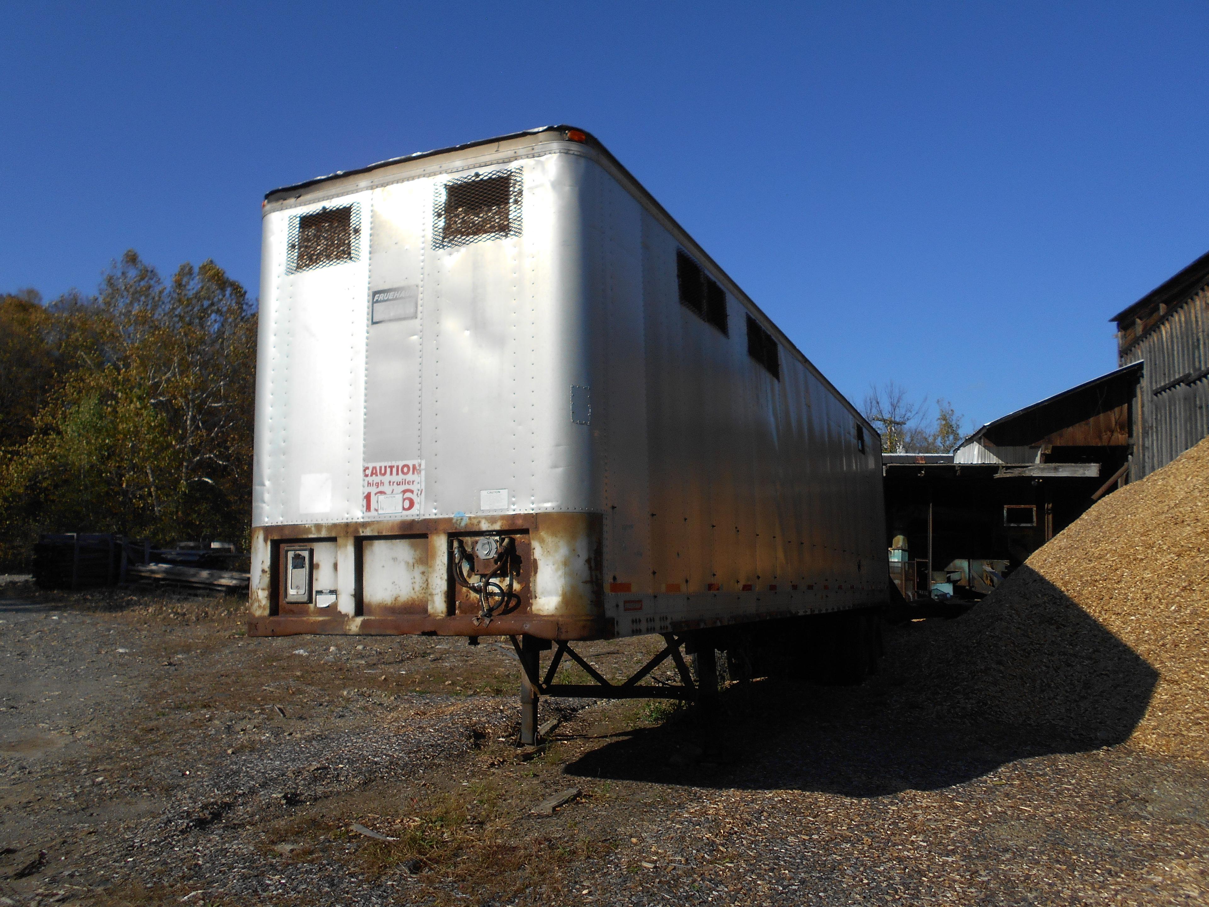 40' FRUEHAUF CHIP TRAILER