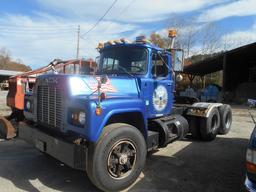 1986 MACK 10 WHEEL TRACTOR MDL R686ST, 300HP/6 SPD, 56,000 GVW, 89,814 MILES/TMU, VIN: 1M2N179YXGA00