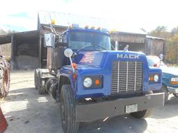 1986 MACK 10 WHEEL TRACTOR MDL R686ST, 300HP/6 SPD, 56,000 GVW, 89,814 MILES/TMU, VIN: 1M2N179YXGA00