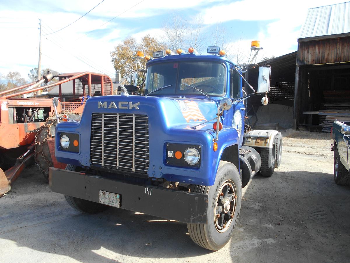 1986 MACK 10 WHEEL TRACTOR MDL R686ST, 300HP/6 SPD, 56,000 GVW, 89,814 MILES/TMU, VIN: 1M2N179YXGA00