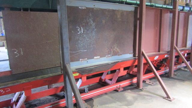 SLAB SLIDE PLATES ABOVE VIBERATING CONVEYOR