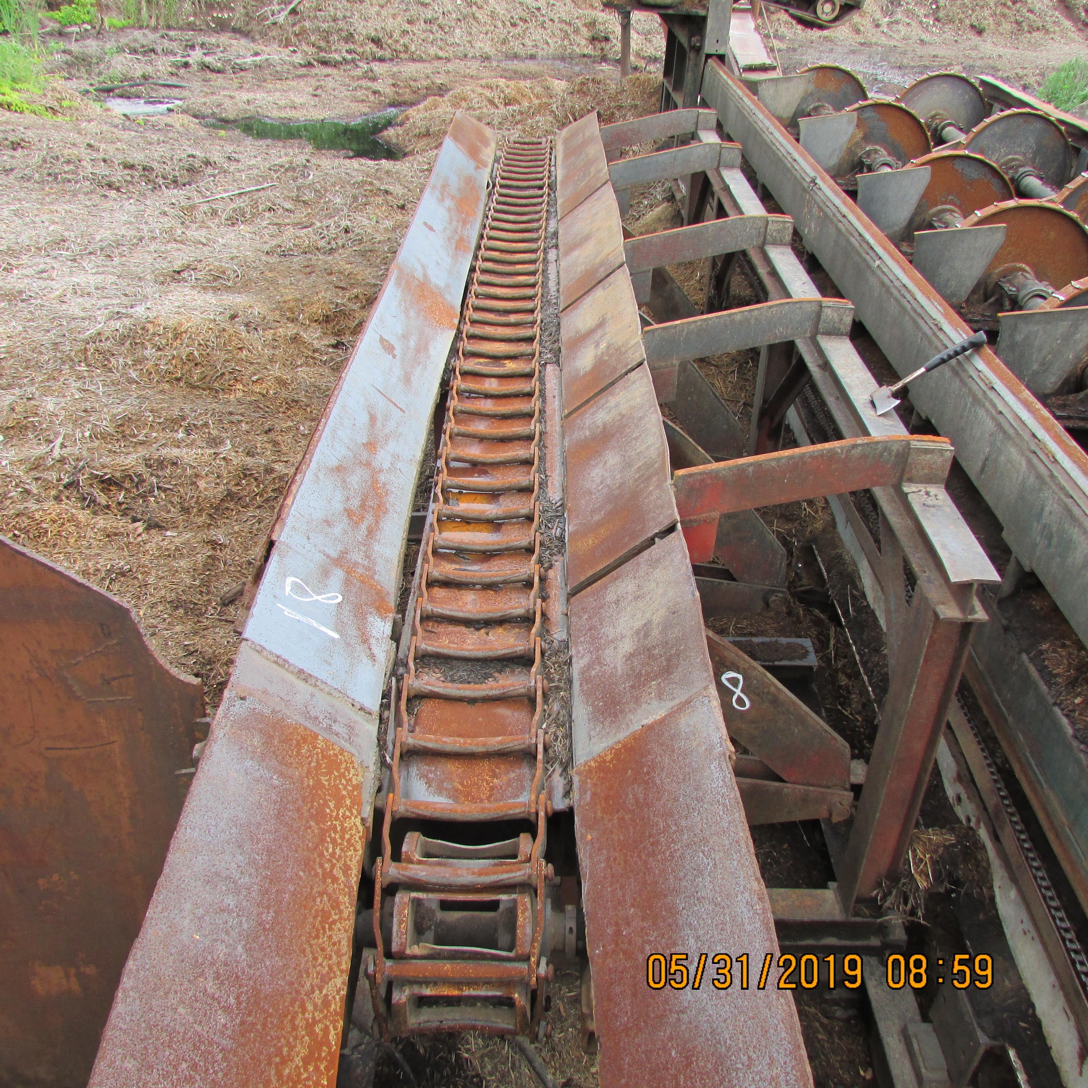 20' LOG TROUGH W/KICKERS & HYD DRV