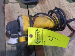 DEWALT GRINDER