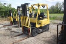 Hyster Fortis 4000lb Forklift, Propane, Solid Tires, Side Shift, 48" Forks,