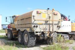 2007 JOHN DEERE 250D Articulated Water Tanker