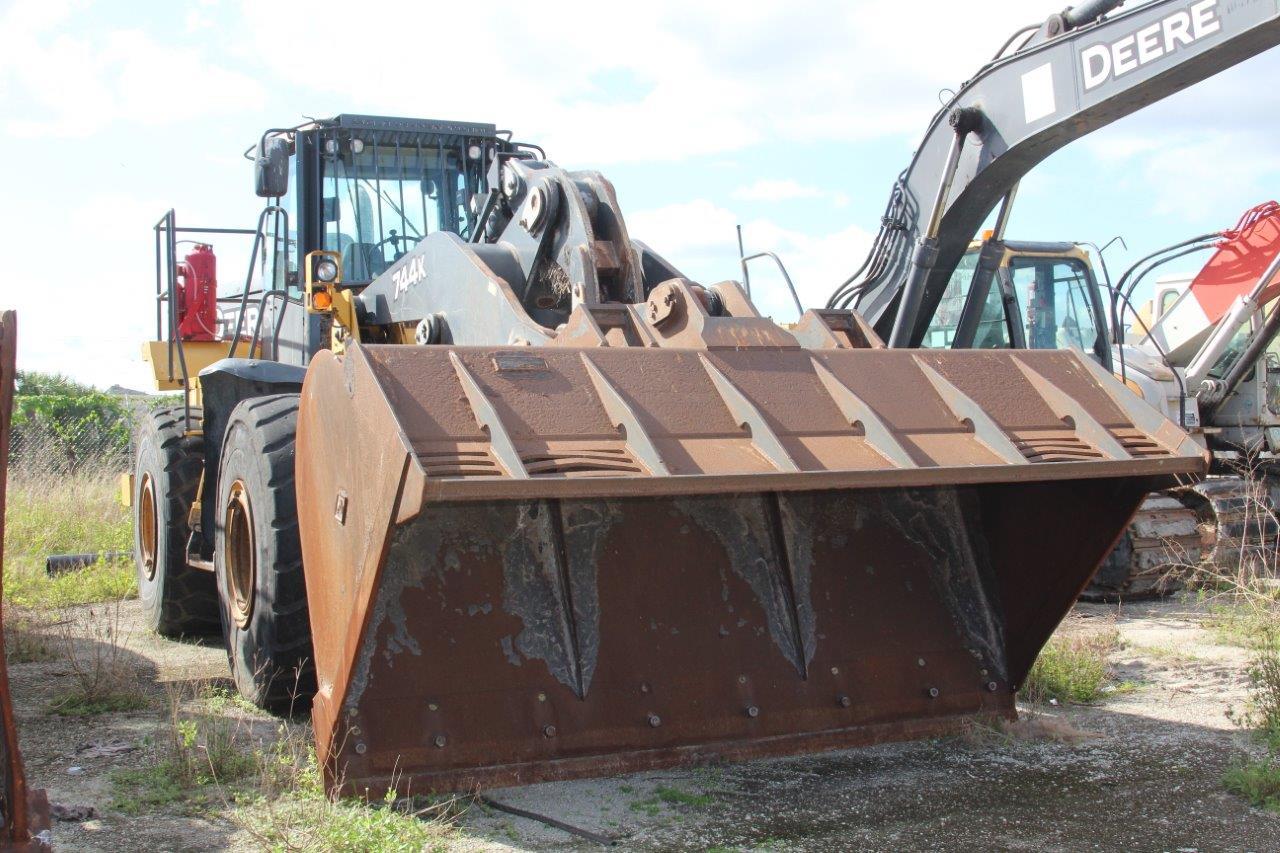 2014 JOHN DEERE 744K WHEEL LOADER