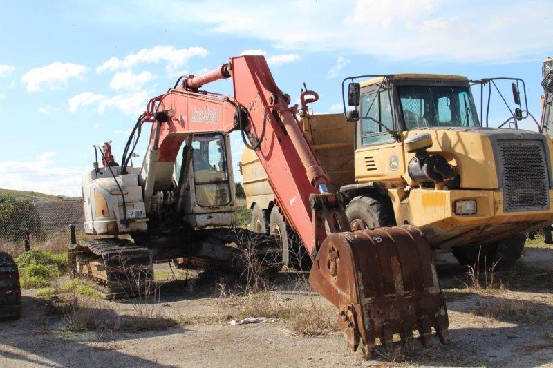 2012 linkbelt 225 TRACKED EXCAVATOR