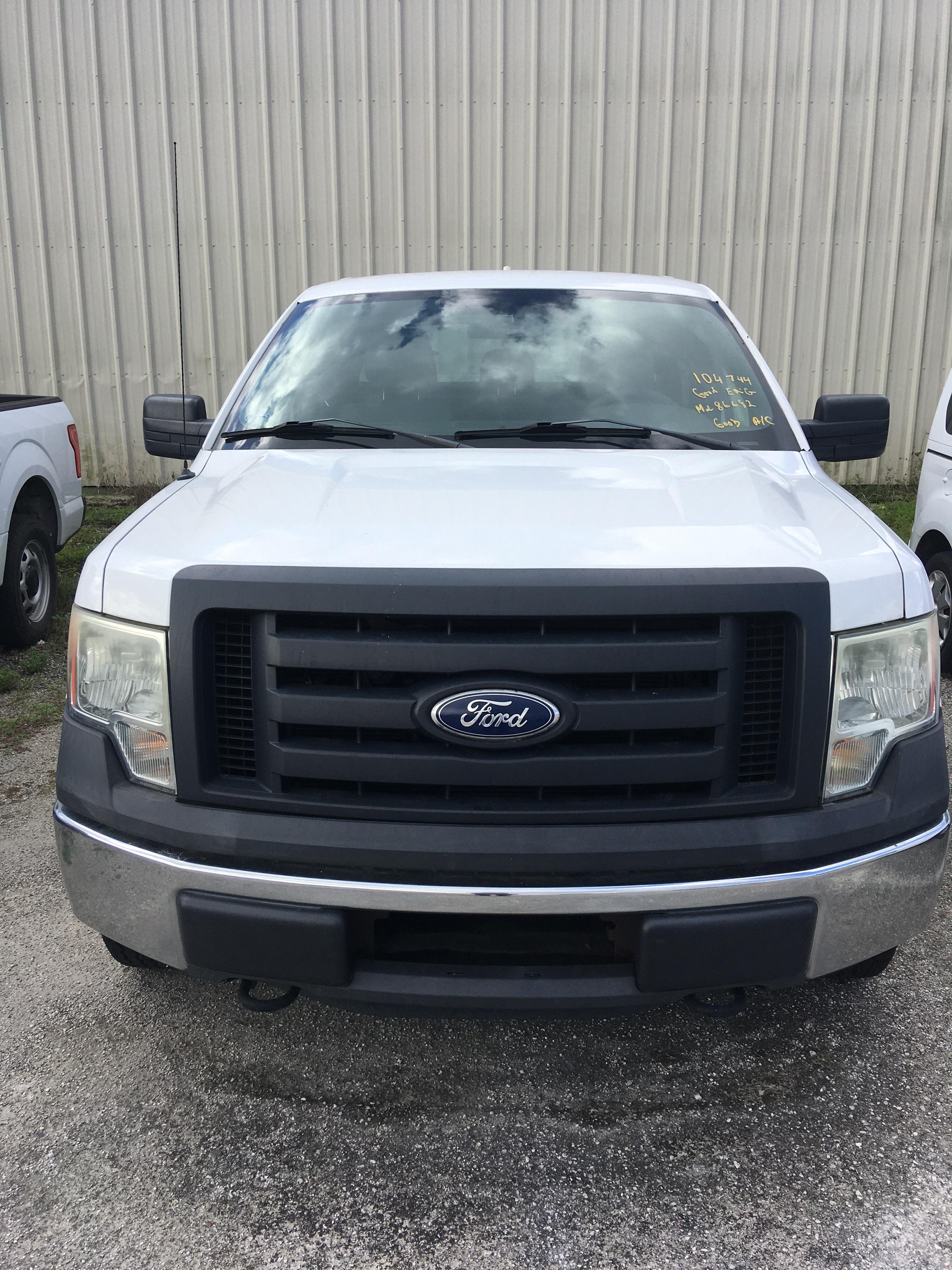 2011 Ford F150 Ext Cab Long Bed Pick Up