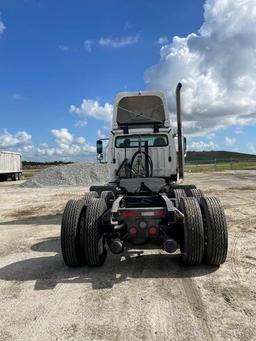 2014 Freightliner M2112 Road Tractor