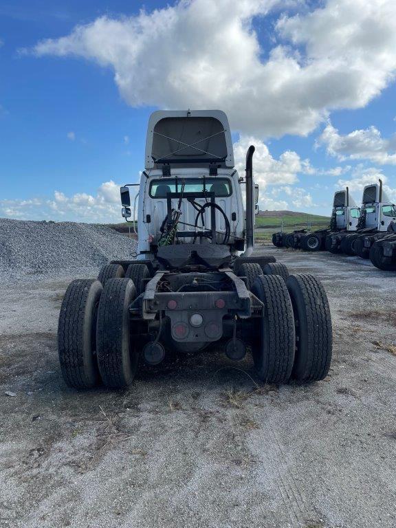 2016 Freightliner Road Tractor