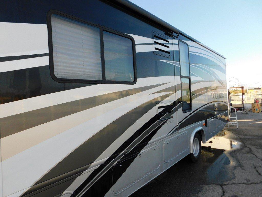 FEATURE VEHICLE: 2010 FORD FLEETWOOD TIOGA RANGER RV