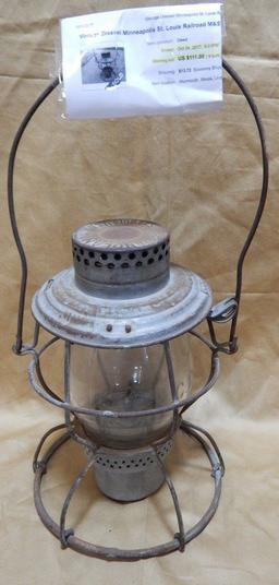 ANTIQUE DRESSEL RAILROAD LANTERN