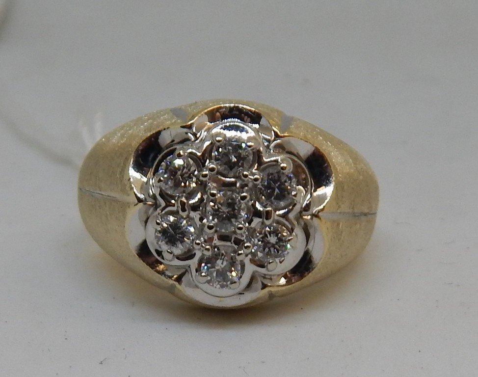 10KT YELLOW GOLD DIAMOND RING