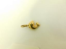 18K Gold Dolphin Pendant