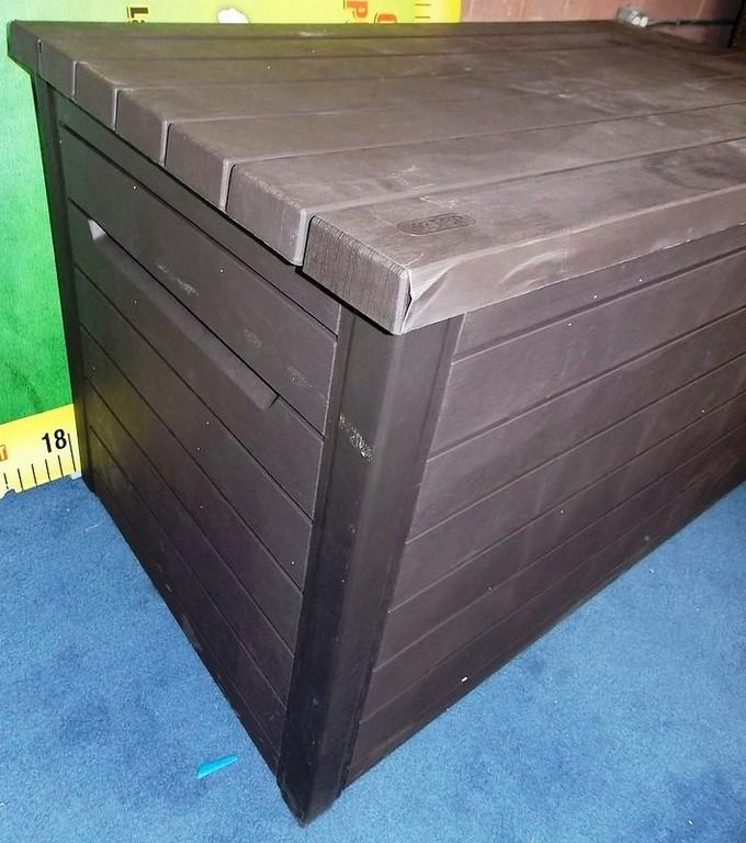 "KETER" LARGE OUTDOOR STORAGE CHEST