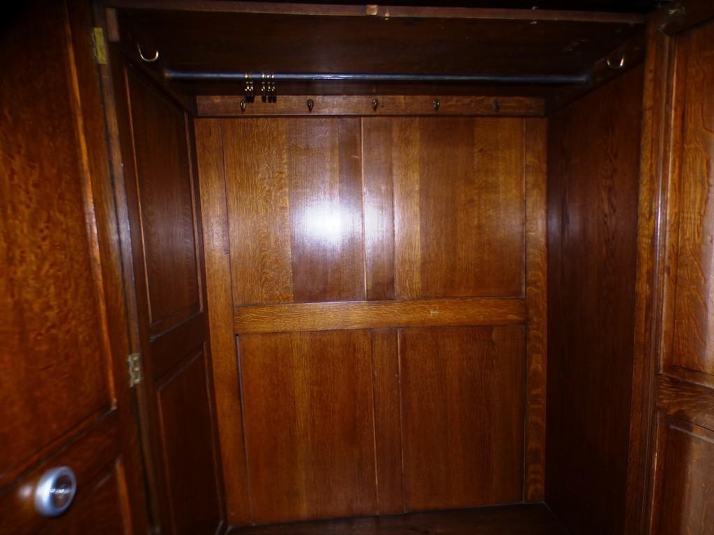 GREAT CONDITION (INSIDE & OUT) ENGLISH WARDROBE