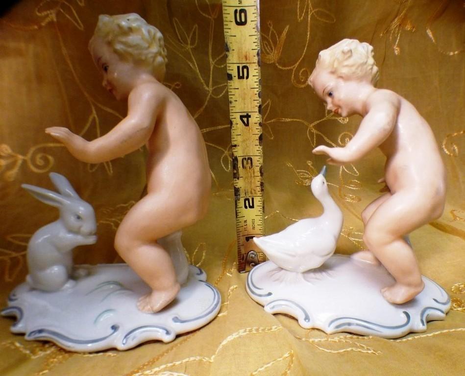 PAIR OF GERMAN PORCELAIN FIGURINES - NUDES