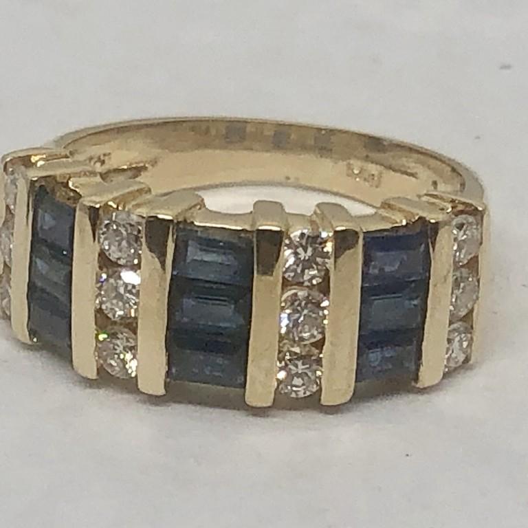 14KT YELLOW GOLD BLUE SAPPHIRE AND DIAMOND RING