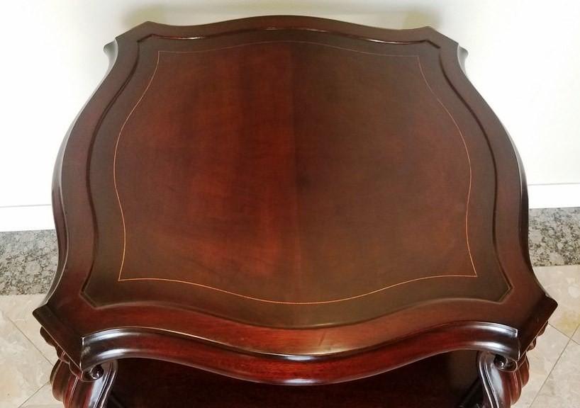 2 TIER MAHOGANY END TABLE - PRISTINE CONDITION