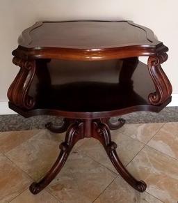 3 TIER MAHOGANY END TABLE - PRISTINE CONDITION