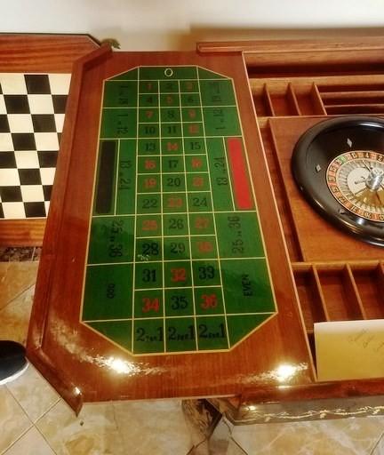 GORGEOUS INLAID FRENCH GAMBLING TABLE WITH MULTIPLE GAMES