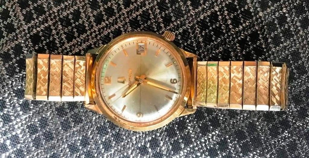 VINTAGE BULUVA WATCH  - SEE PICTURES DETAILS