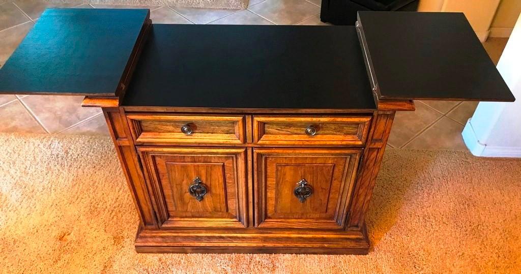 STANLEY FURNITURE QUALITY SERVER/BUFFET