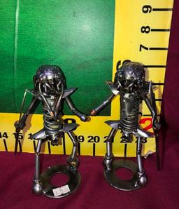 (2) - 6" ALIEN PREDATORS Hand Made Recycled Scrap Metal Sculpture